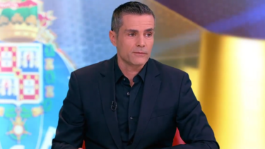 Tiago Silva: "Invasão de Schjelderup? Jogadores do Sporting ficaram estáticos"