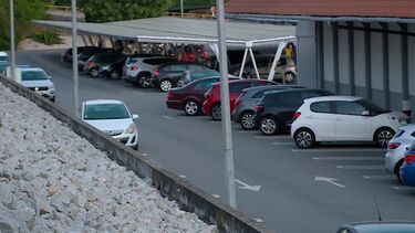 Homem dispara sobre outro junto a parque de estacionamento de supermercado em Portalegre