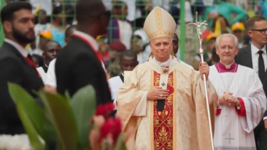 Papa Leão XIV celebra missa na Guiné Equatorial para encerrar viagem a África 