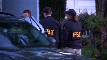 FBI na casa do homem que instalou o caos num jantar com correspondentes da Casa Branca