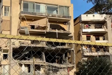 Pelo menos cinco mortos e 21 feridos em ataque israelita em bairro de Beirute 