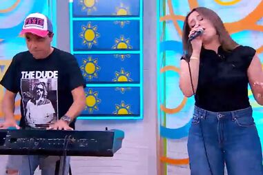 Conheça a versão da “Rosinha dos Limões” de Carolina Ligeiro e David Antunes