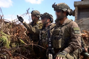 Ataques israelitas contra o grupo Hezbollah já fizeram mais de 2000 mortos.