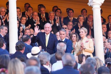 Juan Carlos foi ovacionado em Sevilha