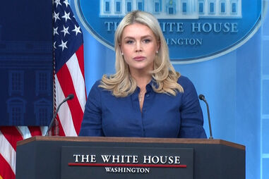 Porta-voz da Casa Branca afirma que Trump deixou a possibilidade de os EUA abandonarem a NATO