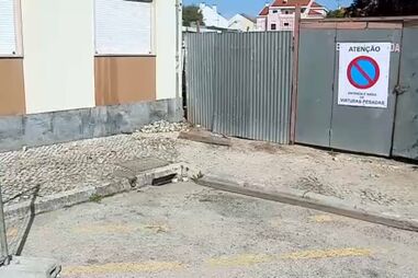 Dois jovens feridos após serem baleados no Montijo