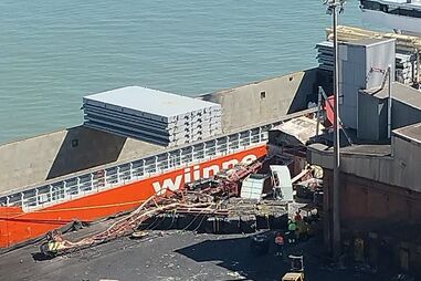 Queda de grua faz um ferido no Porto de Lisboa