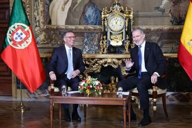 Seguro e Felipe VI