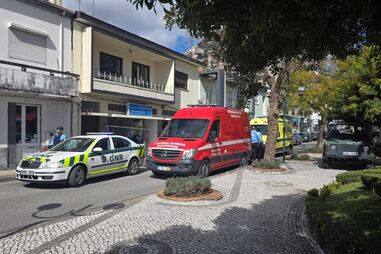 Homem terá tentado matar a mulher e suicidar-se em Oliveira do Bairro