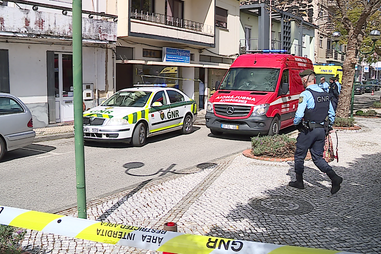 “Disse-lhe ‘pensa nos teus filhos’ e apontou-me a arma”: mulher baleada pelo ex-companheiro em Oliveira do Bairro