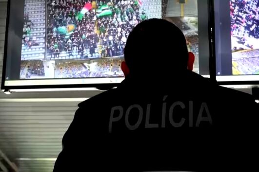 Antes do apito inicial, já há quem esteja em campo: CM acompanha PSP em jogos de futebol de alto risco