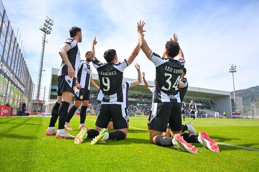 Nacional vence Estrela após oito jogos sem ganhar e sobe a 15.º