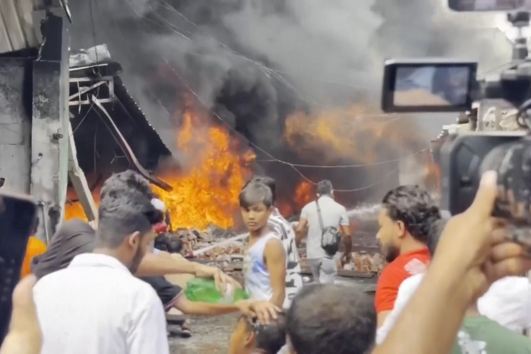 Pelo menos cinco mortos em incêndio em fábrica de isqueiros no Bangladesh
