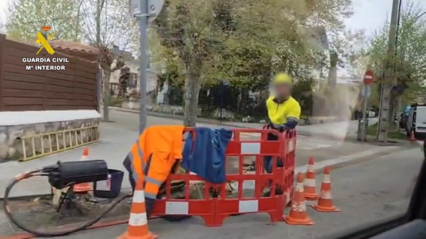 Sete detidos por se fazerem passar por operários para roubar cobre à luz do dia em Espanha 