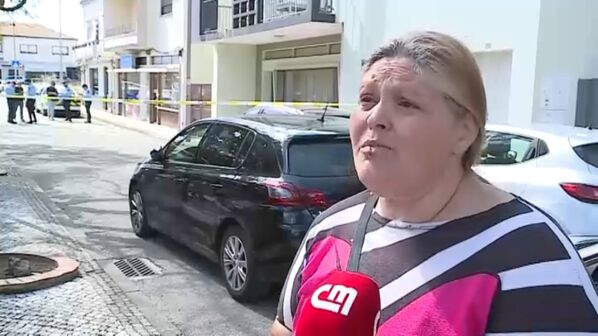 Mulher disse ao homem que tentou matar mulher a tiro para pensar nos filhos e ele apontou-lhe a arma  