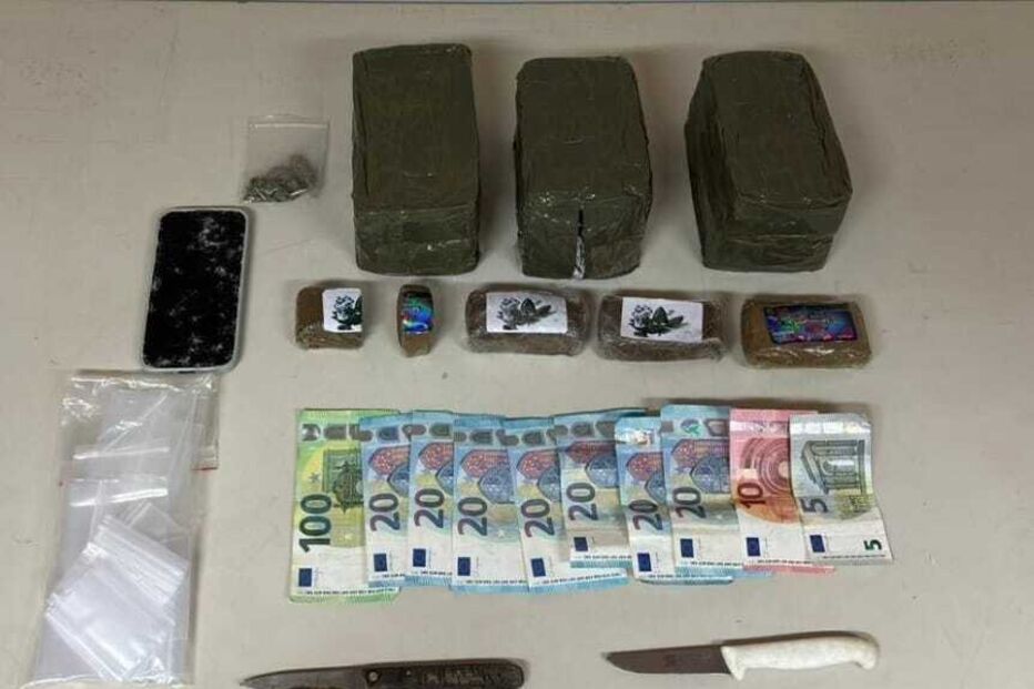 WhatsApp Image 2026-04-01 at 23.14.55.jpeHomem de 30 anos detido por suspeita de tráfico de estupefacientes em Santa Maria da Feirag