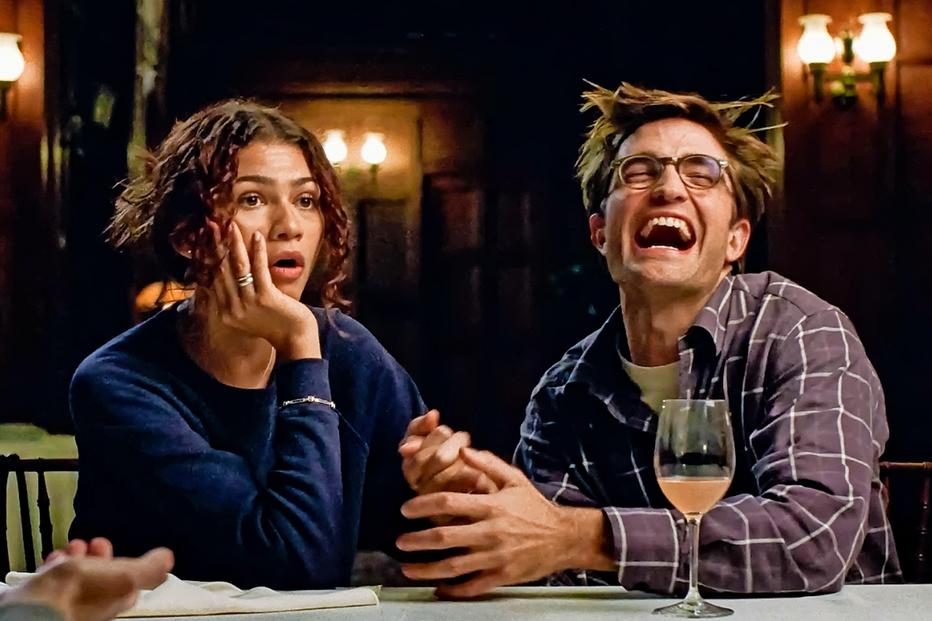 Zendaya e Robert Pattinson atuam em 