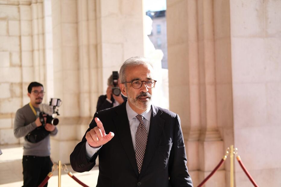 Paulo Rangel chega à Assembleia