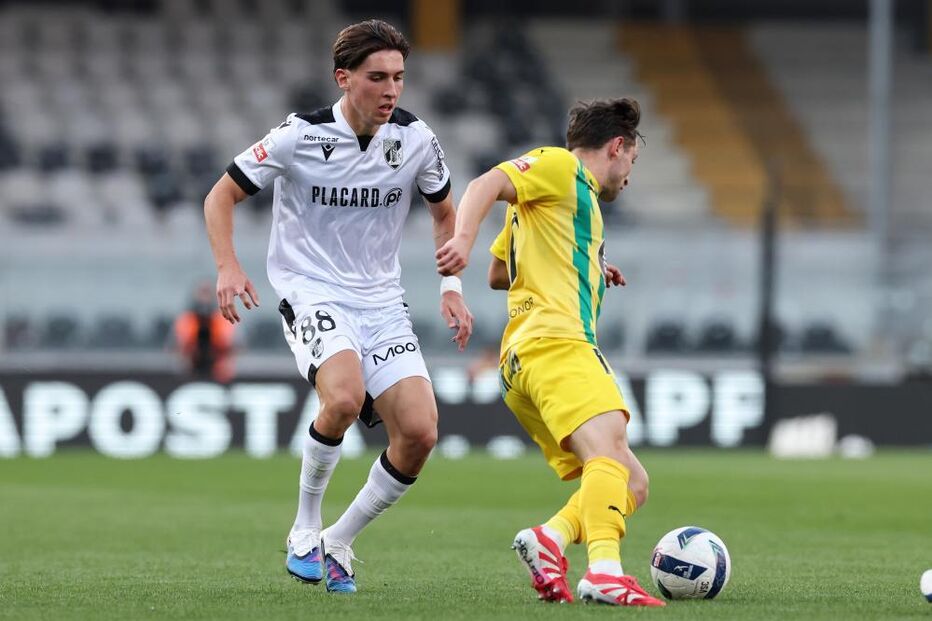Vitória de Guimarães regressa aos triunfos com goleada por 5-0 ao Tondela