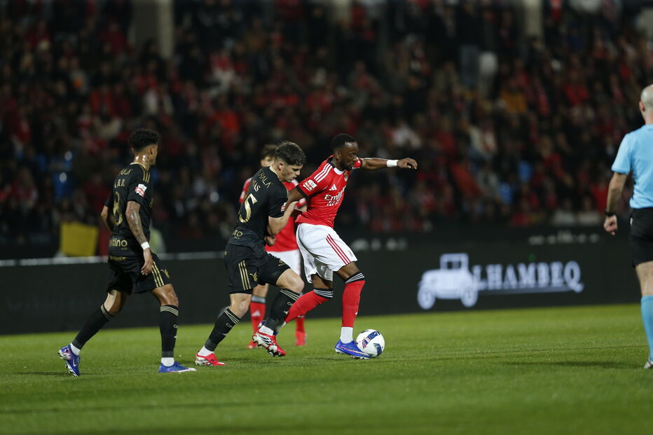 Intervalo: Casa Pia e Benfica empatam 0-0 na Liga Portugal Betclic