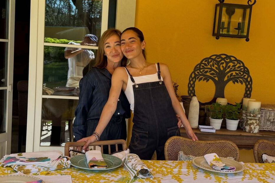 Família Mourinho reunida em Azeitão para a Páscoa, com Matilde a chegar de Londres