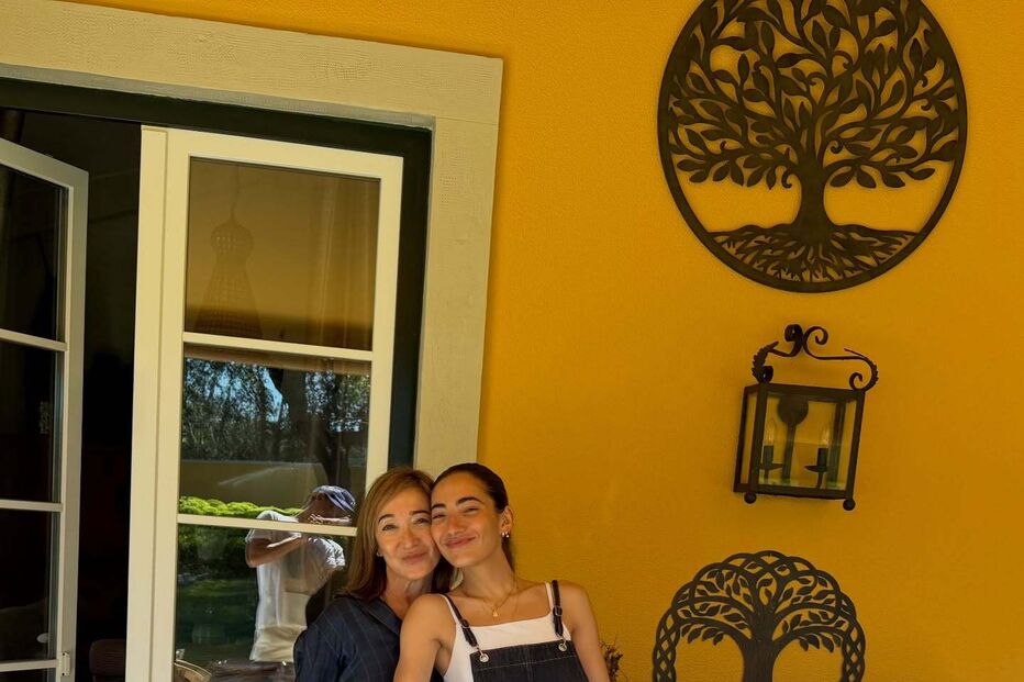 Família Mourinho reunida em Azeitão para a Páscoa, com Matilde a chegar de Londres