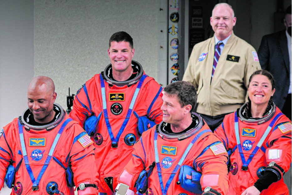 Astronautas reviram conceitos e testaram fatos para aguentar a reentrada na Terra 