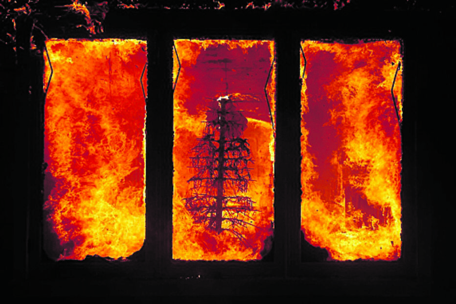 ‘Los Angeles on Fire’, de Ethan Swope