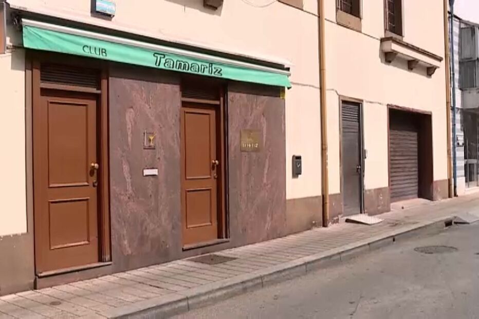 Ex-juiz Hélder Claro acusado de estar envolvido em esquema para angariação de mulheres para bar de alterne no Porto