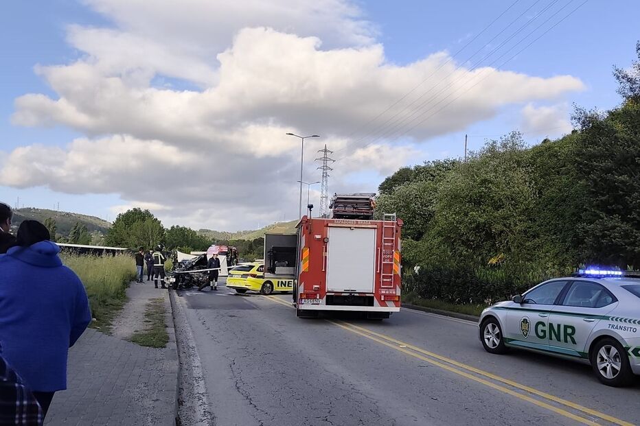 Colisão mortal ocorreu na reta do Fojo da EN103