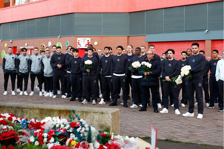Homenagem do PSG a Diogo Jota