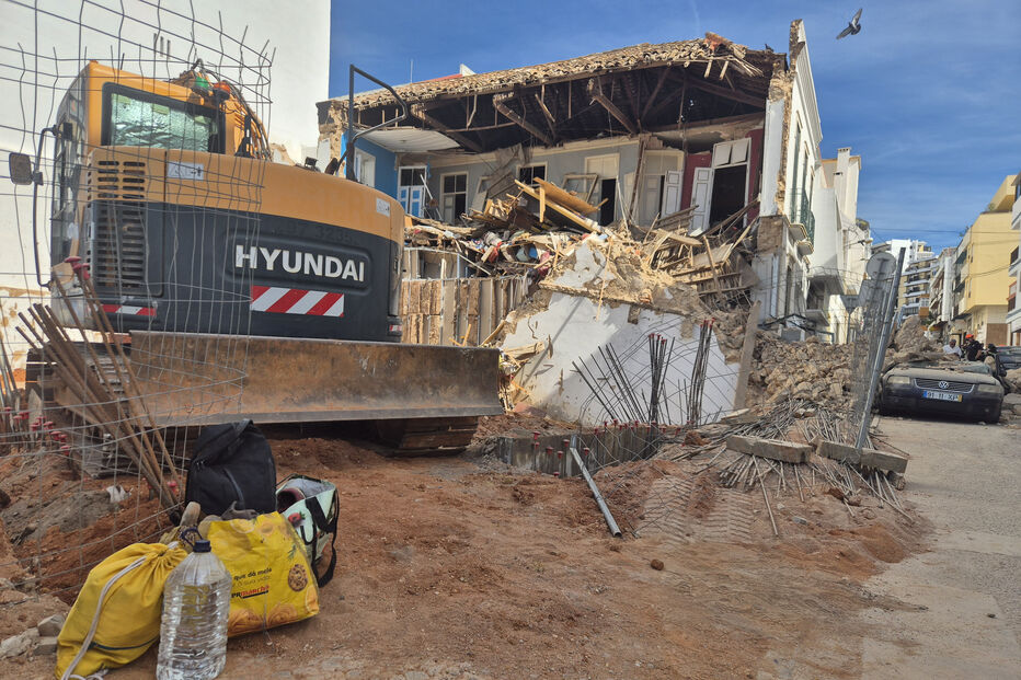 Câmara vai investigar se obra cumpria medidas de segurança