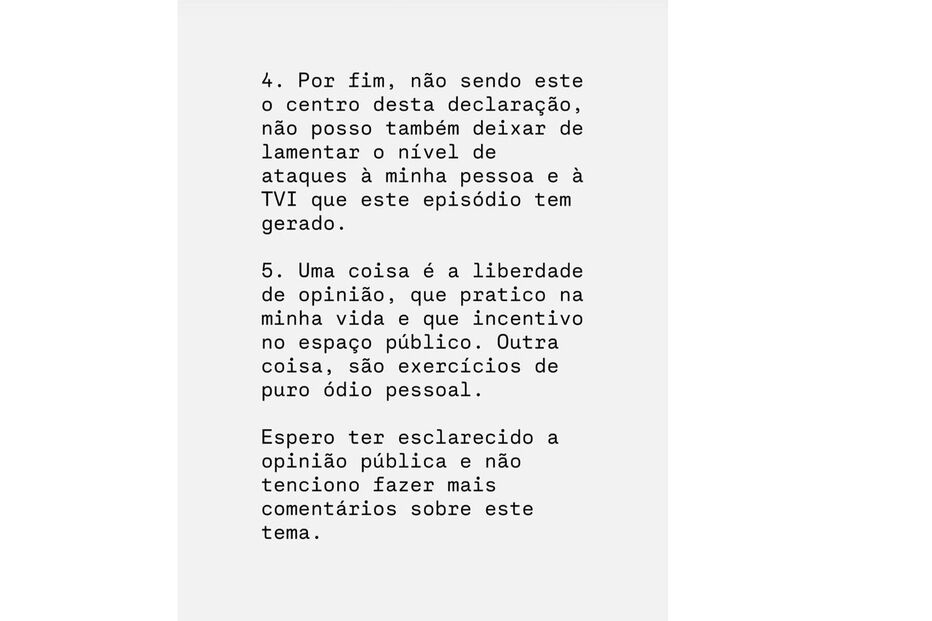 Cristina Ferreira lamenta ataques à sua pessoa e à TVI, após polémica recente.
