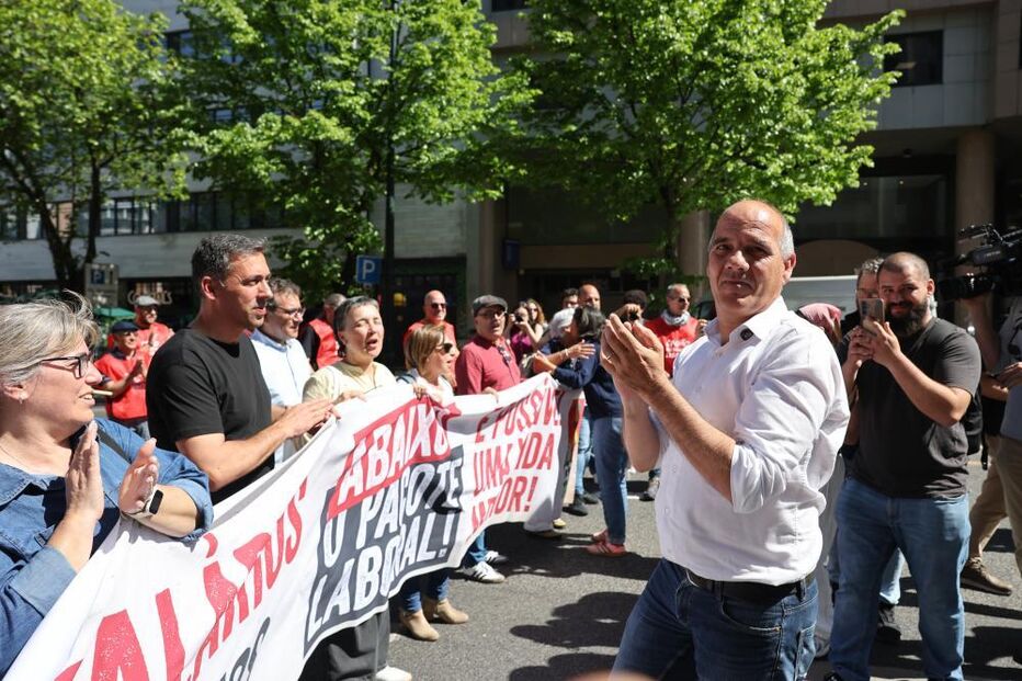 Milhares em Lisboa contra pacote laboral quando Governo quer finalizar negociação