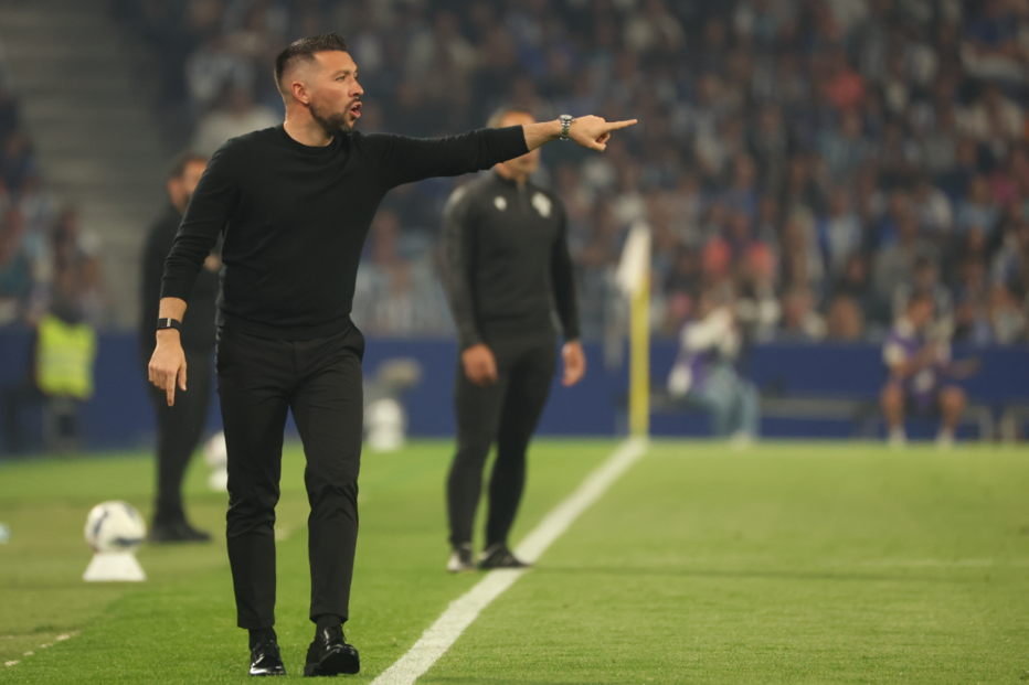 Sérgio Conceição orienta equipa do FC Porto contra o Tondela no Estádio do Dragão