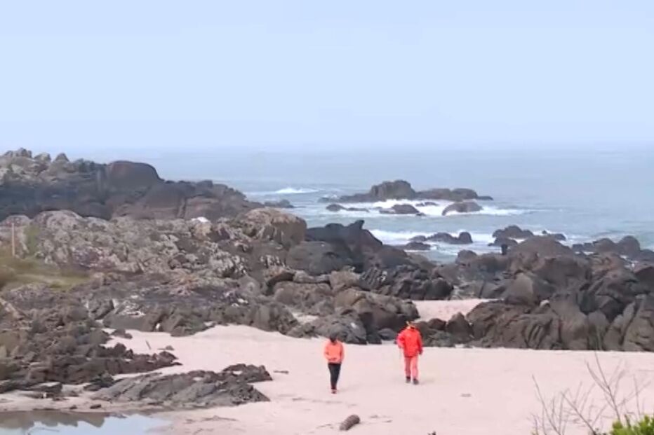 Retomadas buscas por pescador lúdico desaparecido na praia do Paço em Viana do Castelo