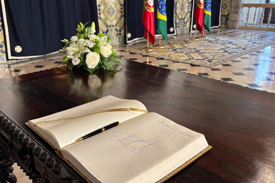 Lula da Silva assinou o livro de honra de Belém