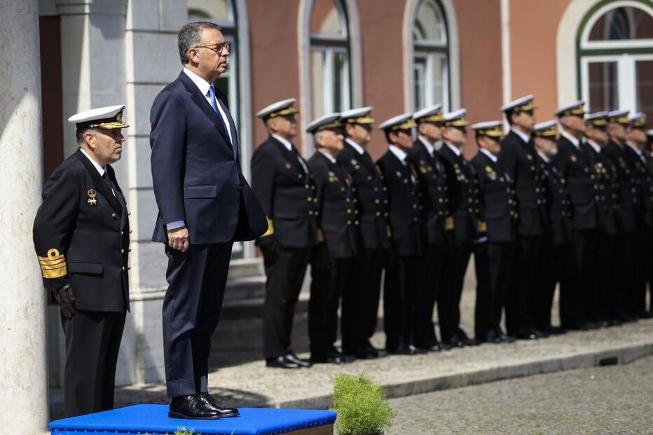 António José Seguro na primeira visita à Marinha
