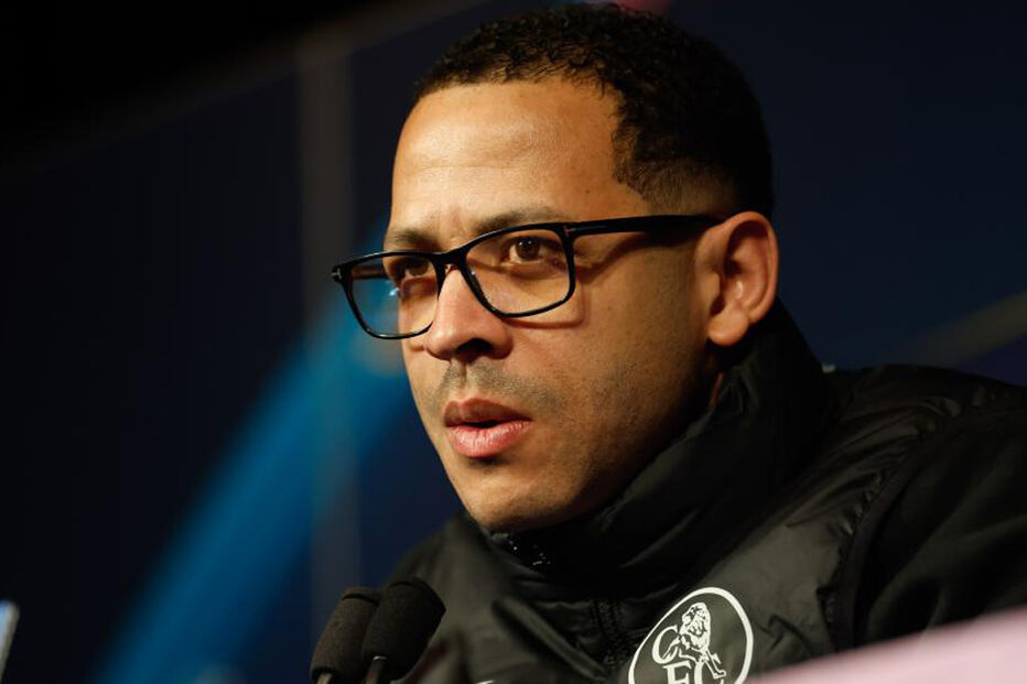 Chelsea já tomou decisão quanto ao futuro de Liam Rosenior