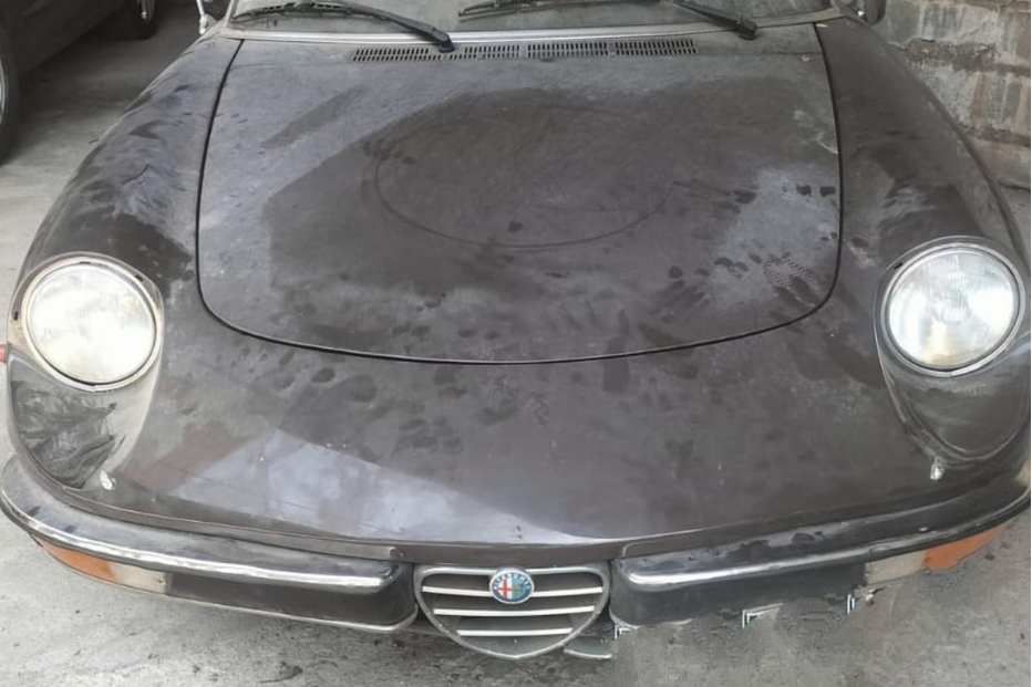 GNR recupera Alfa Romeo clássico roubado num assalto em Santa Maria da Feira