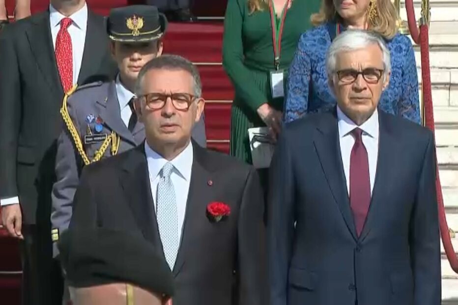 António José Seguro chega ao Parlamento