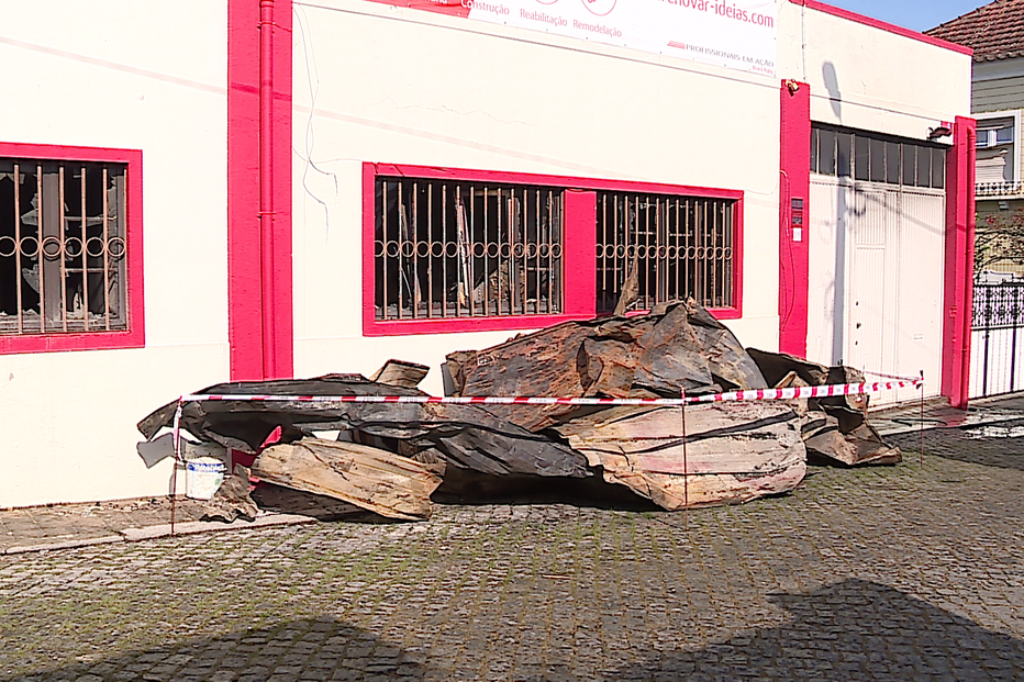 Incêndio em S. Mamede de Infesta causa prejuízos de meio milhão de euros a empresa