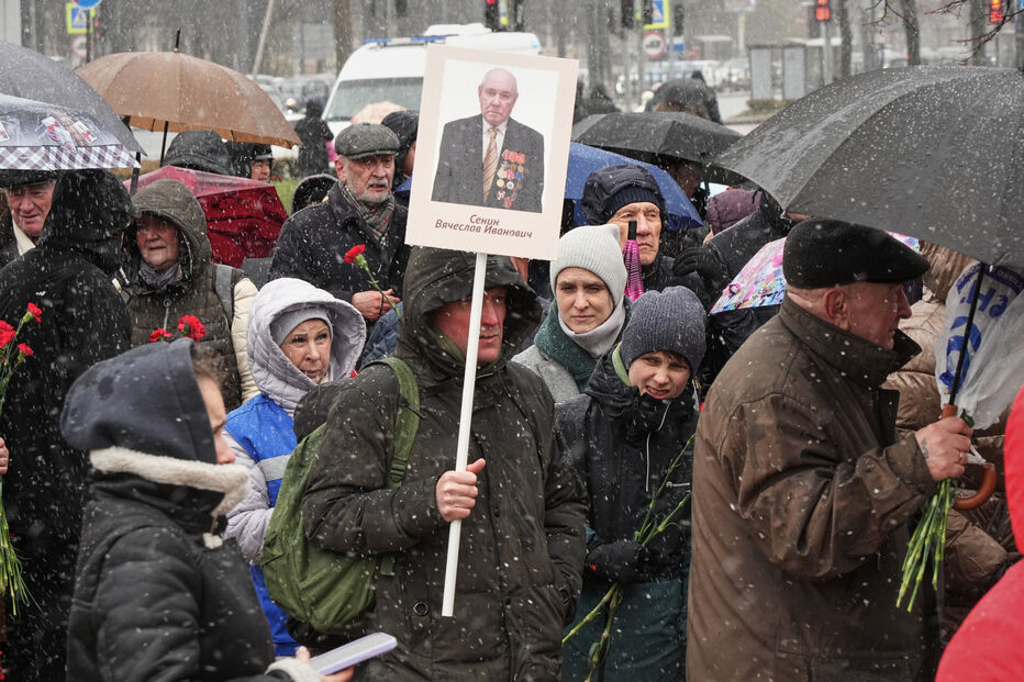Homenagem aos heróis de Chernobil na Rússia, 40 anos após a tragédia nuclear