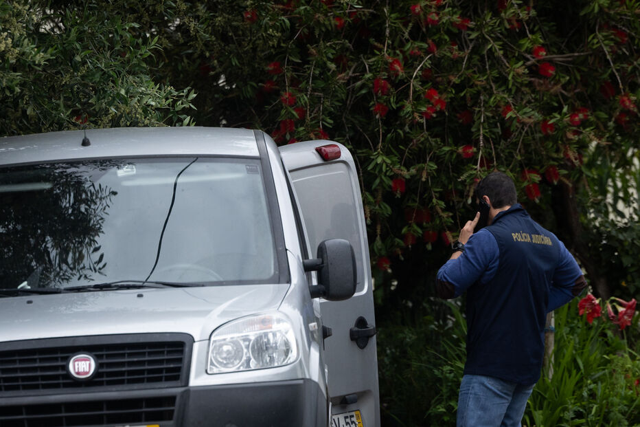 Tentativa de roubo com arma de fogo a ourives no concelho de Ourém