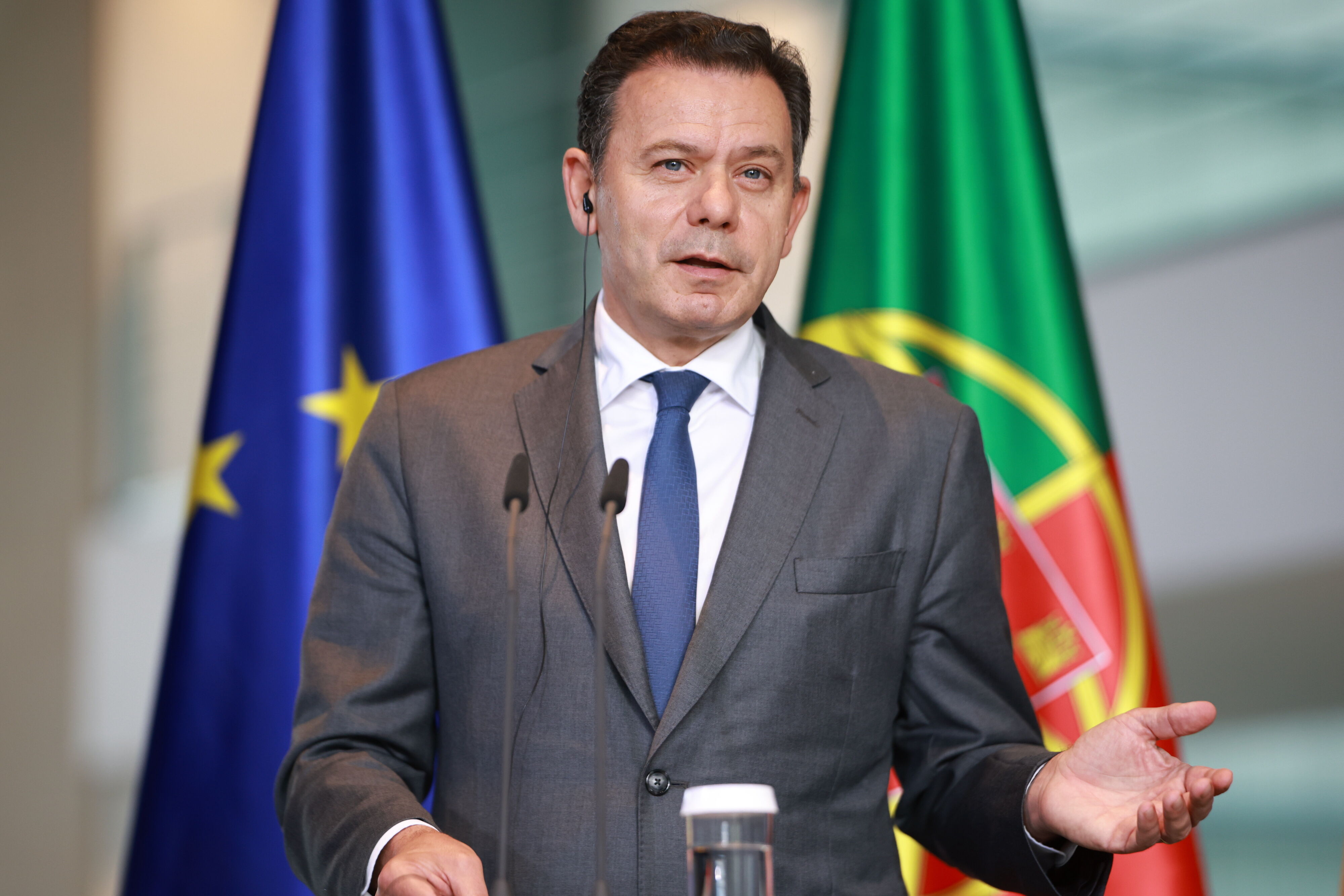 Luís Montenegro launches 87th Volta a Portugal in Lisbon