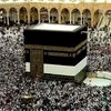 <![CDATA[ Peregrinos muçulmanos concluem a peregrinação anual a Meca com a última volta à Kaaba ]]>