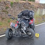 Moto-quatro despista-se e abalroa dois carros em Braga. Três pessoas ficaram feridas
