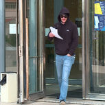 Bas Ruijter à saída do Tribunal de Loures