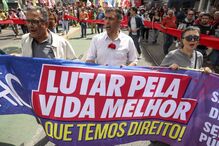 Milhares assinalam Dia do Trabalhador em Lisboa em luta contra pacote laboral 