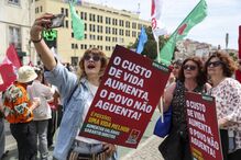 Milhares assinalam Dia do Trabalhador em Lisboa em luta contra pacote laboral 